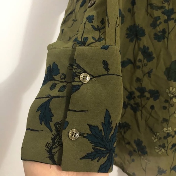 GUESS shirt size S - Picture 3 of 4